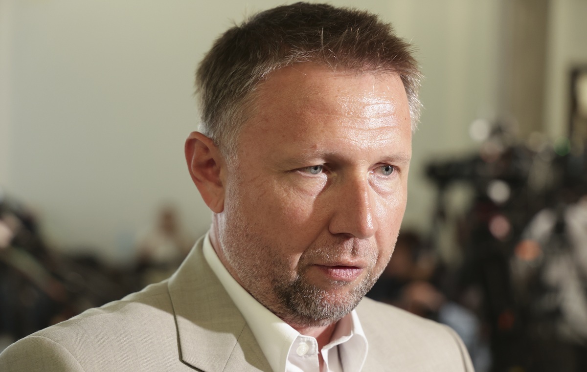 Kierwiński świętuje postawienie zarzutu Bąkiewiczowi