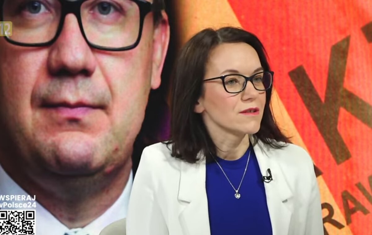 А как насчет Каролины, которая была заключена в плен боднарскими солдатами? ОБНАРУЖИВАТЬ