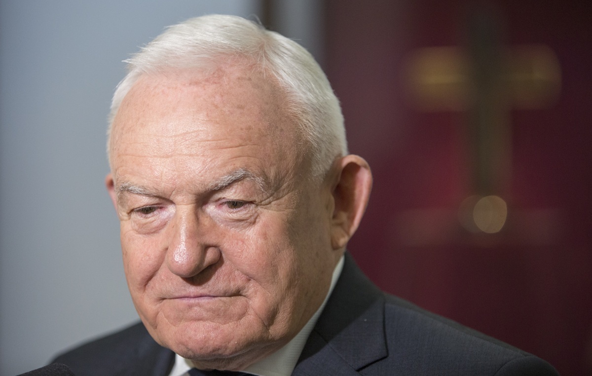 Miller przyznaje, iż Nawrocki ma rację w sprawie Ukrainy