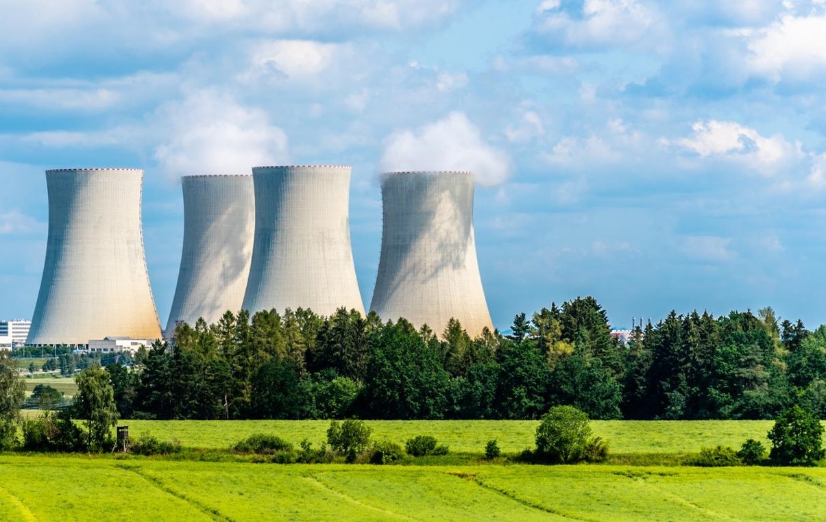 Tusk ogłasza koniec negocjacji ws. elektrowni jądrowej