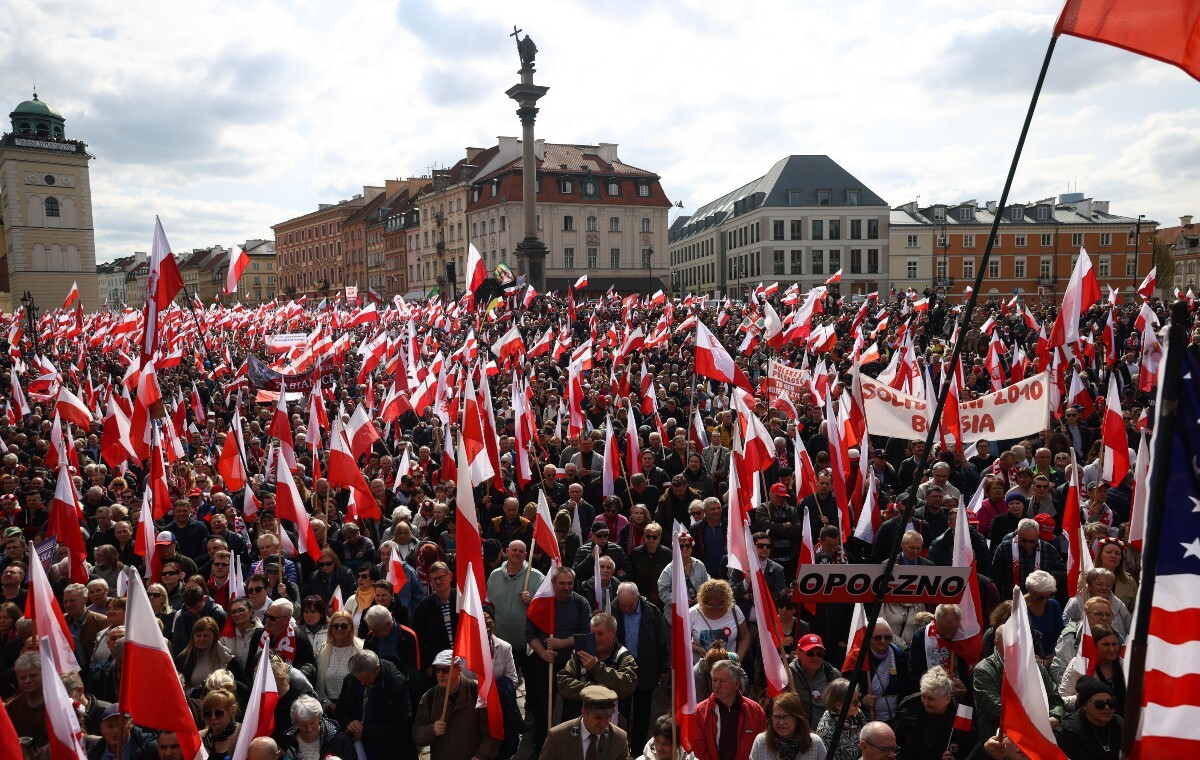 Ile osób wzięło udział w marszu z okazji 1000-lecia?