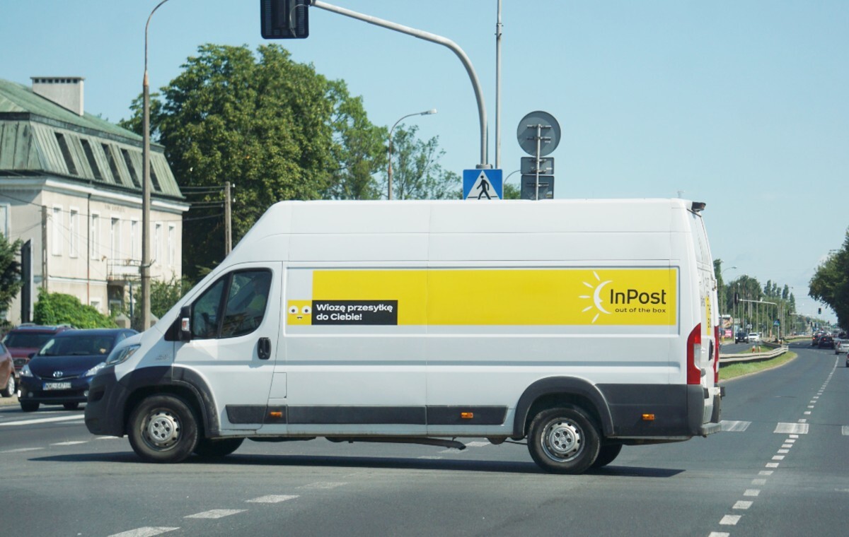 InPost przejmuje jednego z brytyjskich dostawców - Yodel!