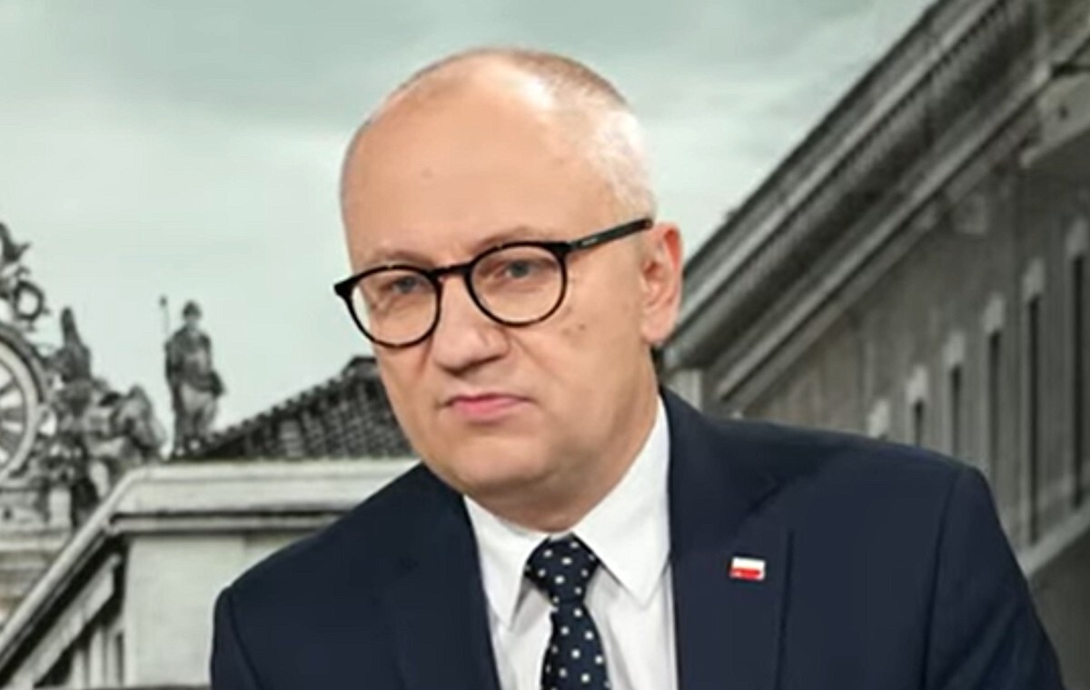TYLKO U NAS. Poboży: Walka z lepszego sortu to pomysł Papy na kampanię