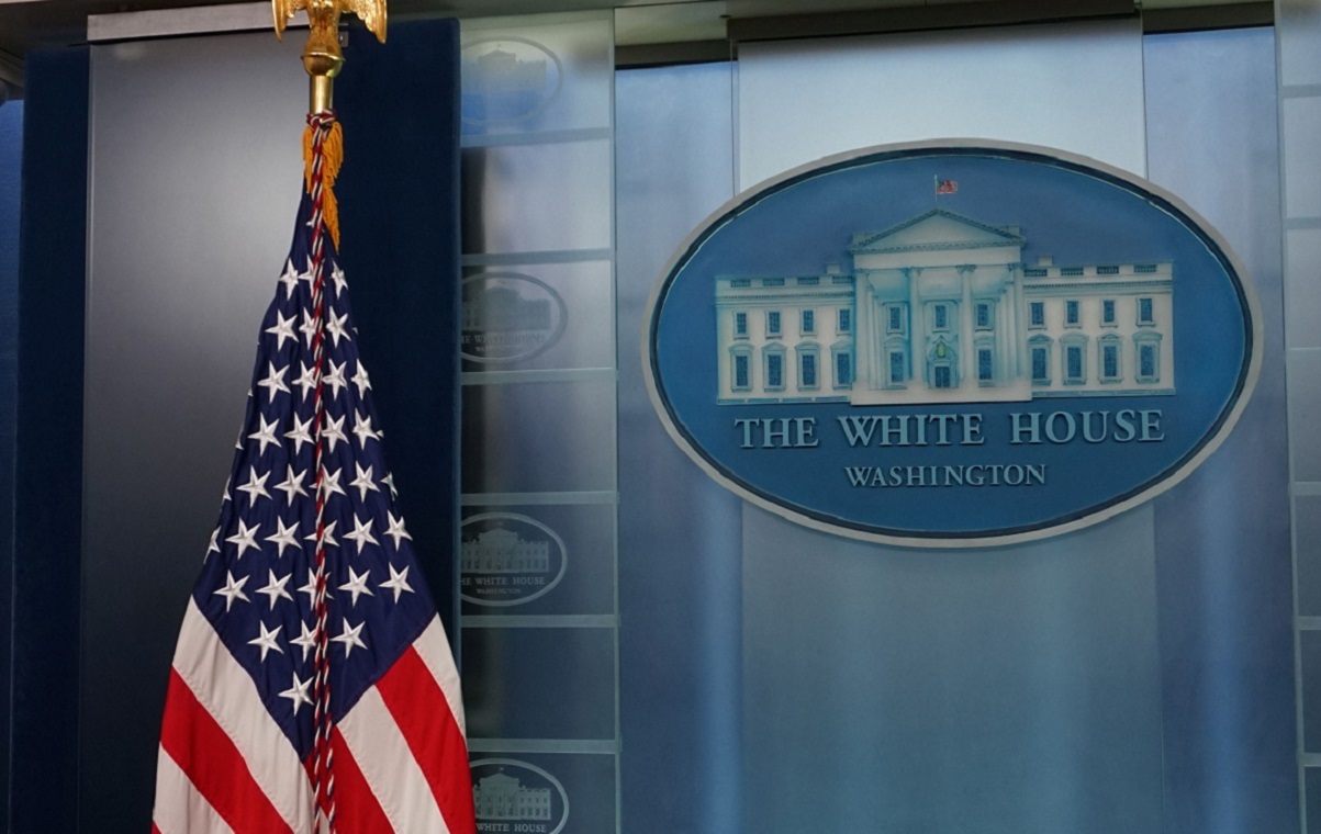 Trump nakazał opuścić flagi do połowy masztu