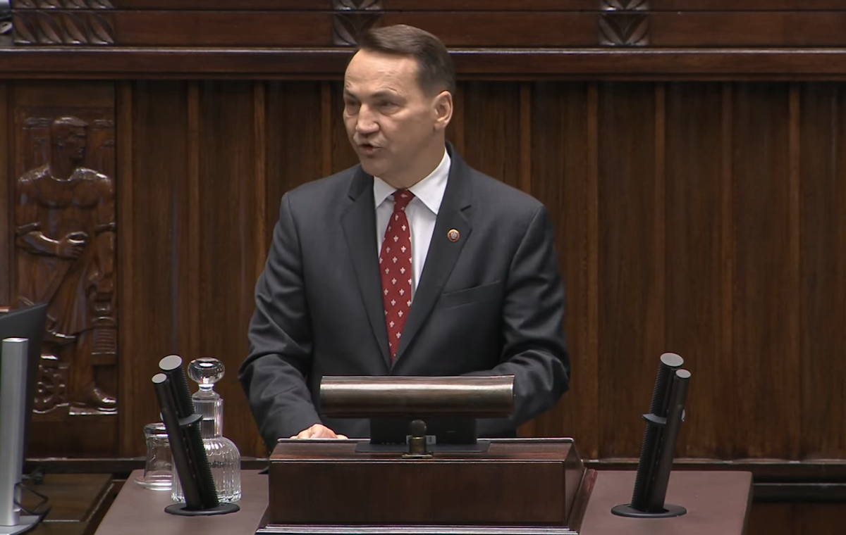 Exposé Sikorskiego. Użył hasła wyborczego Trzaskowskiego