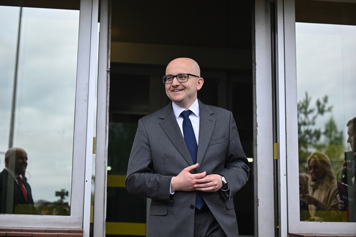 Dariusz Matecki po dwóch miesiącach opuścił areszt!