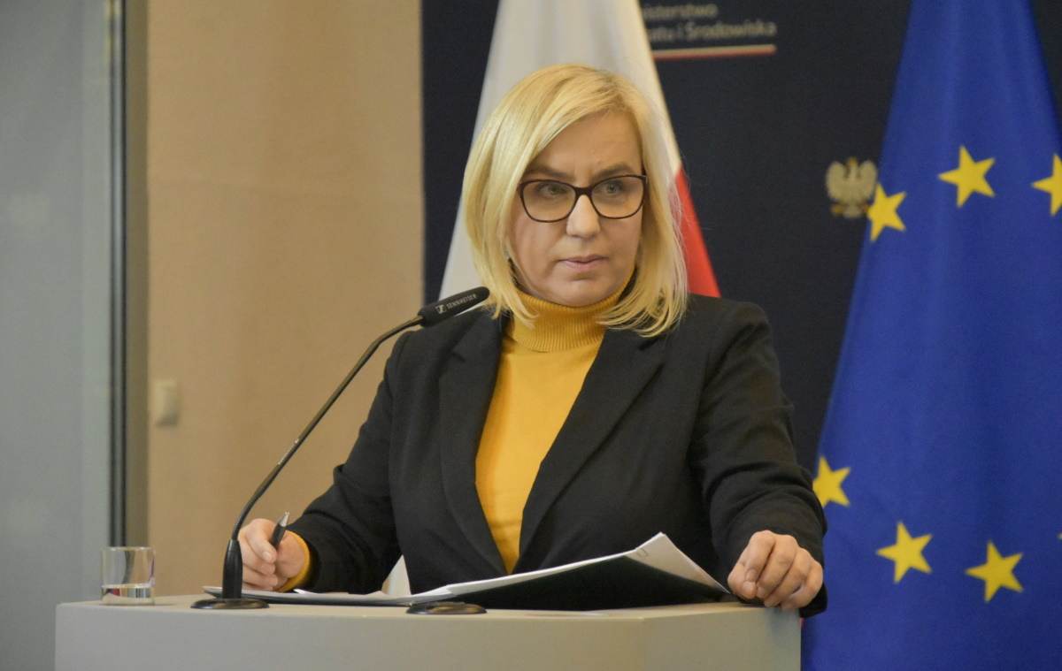 Hennig-Kloska będzie walczyć z "dezinformacją klimatyczną"