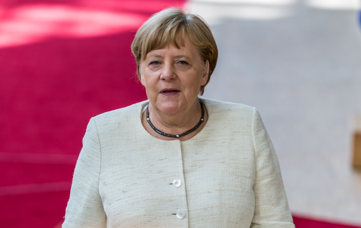 Merkel defends her migration policy. "We can be proud."