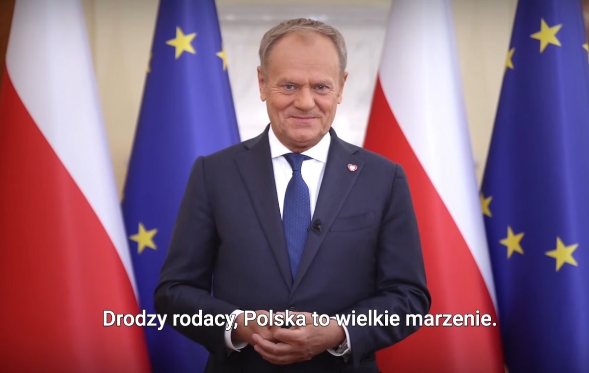 Tusk w orędziu mówi o budowaniu "potęgi". Ktoś mu uwierzy?!