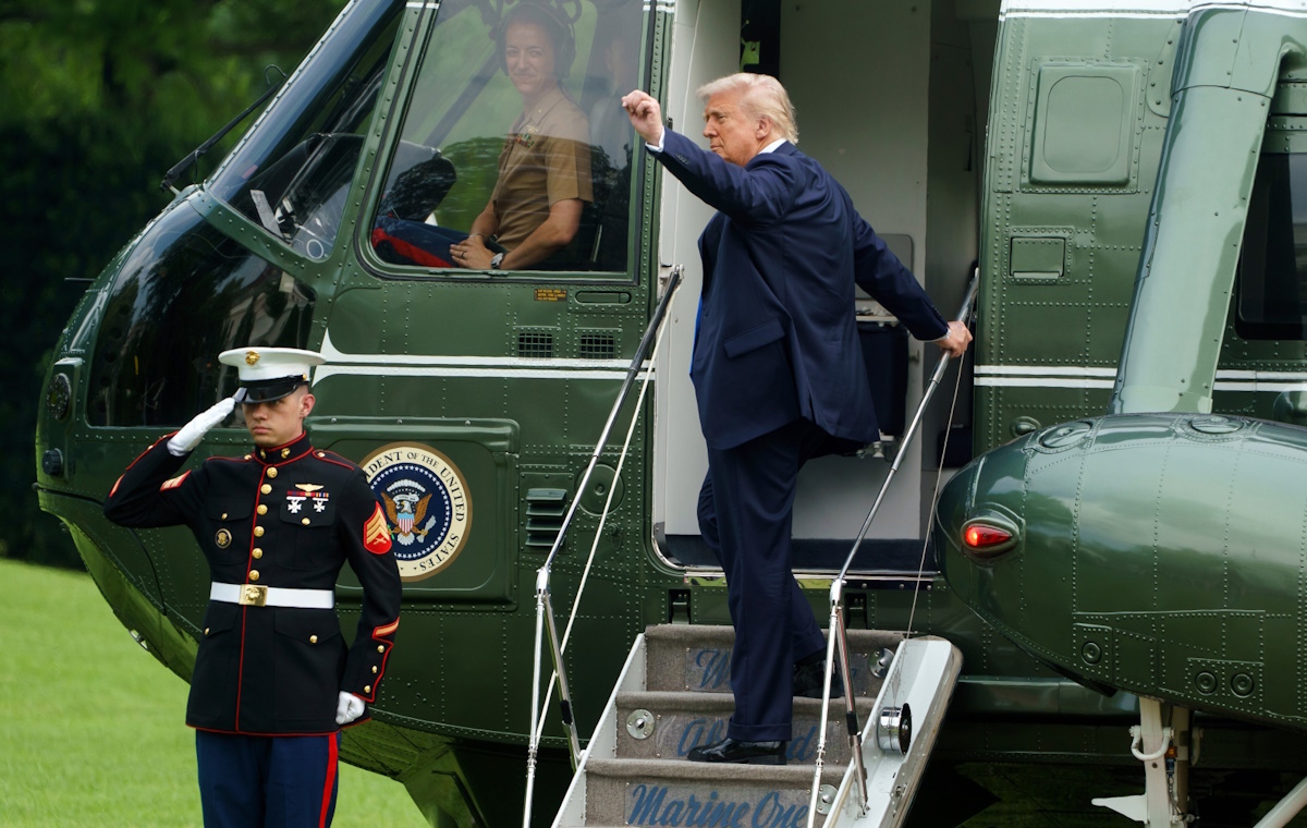 Trump to Fly to Riyadh. gathering  with Gulf Countries