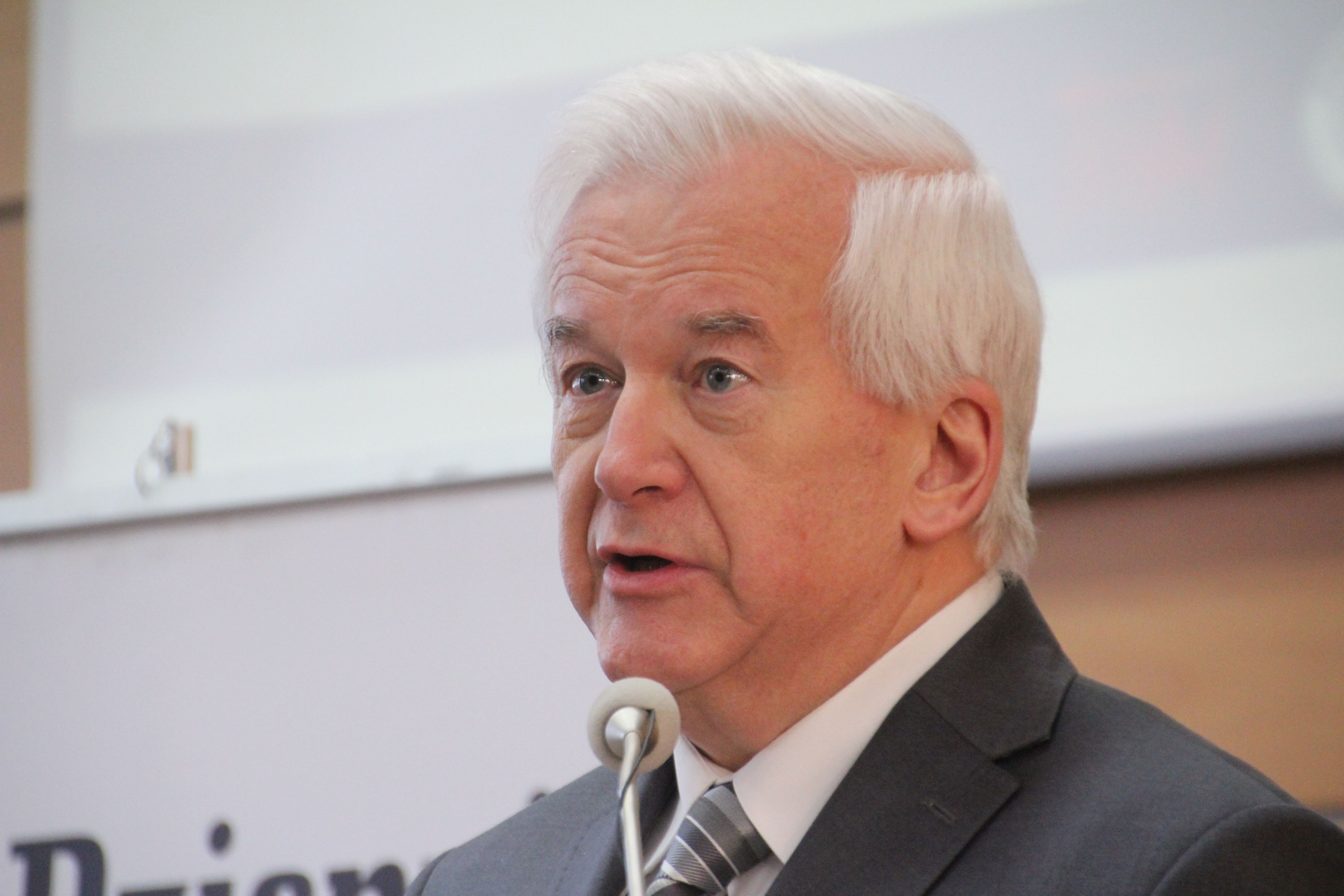 Przeczytaj RAPORT w obronie Muzeum "Pamięć i Tożsamość"