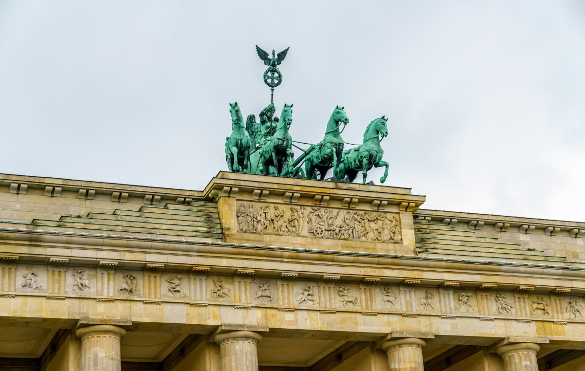 "Spiegel" poucza niemiecki rząd ws. reparacji dla Polski!