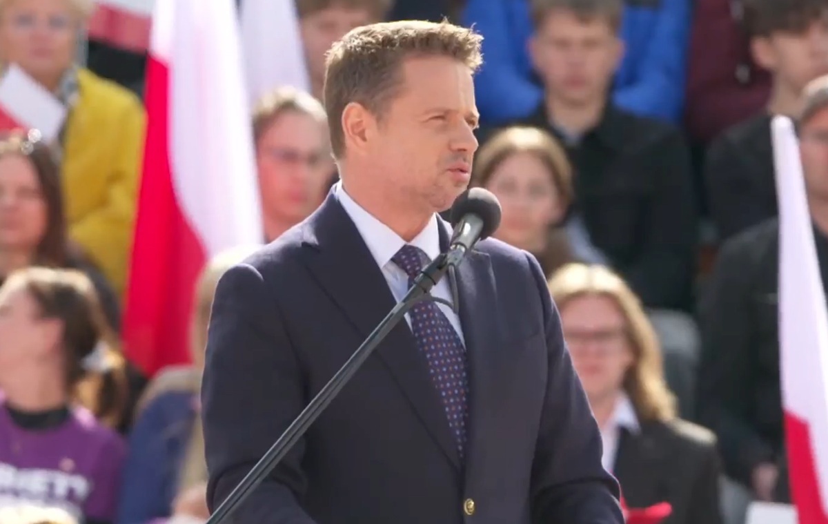 Gospodarz atakował Nawrockiego... Biblią