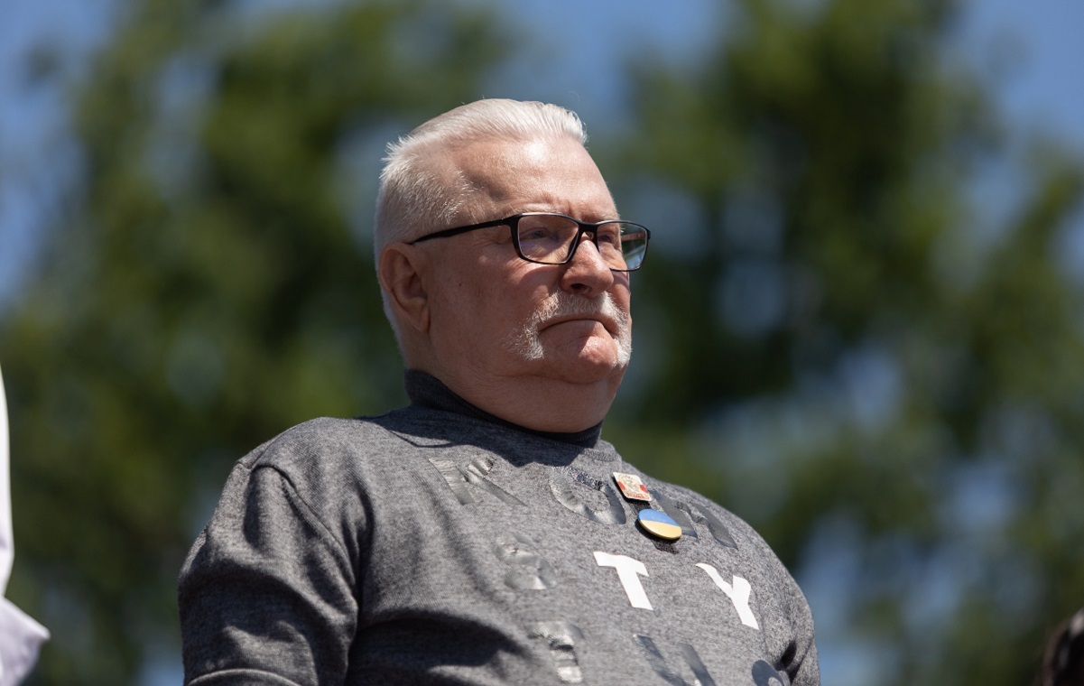 Wałęsa grozi: jeżeli przegra Trzaskowski, będzie wojna domowa