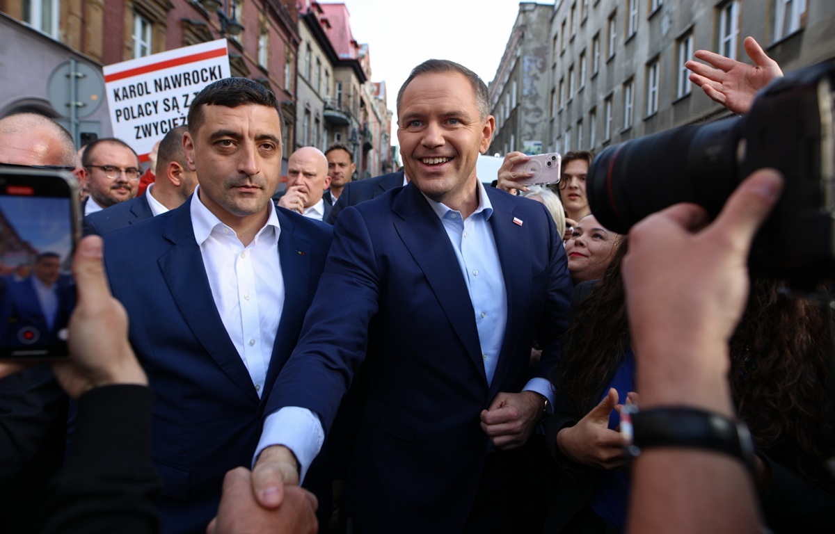 Simion o Nawrockim: Możemy budować sojusz MAGA w Europie