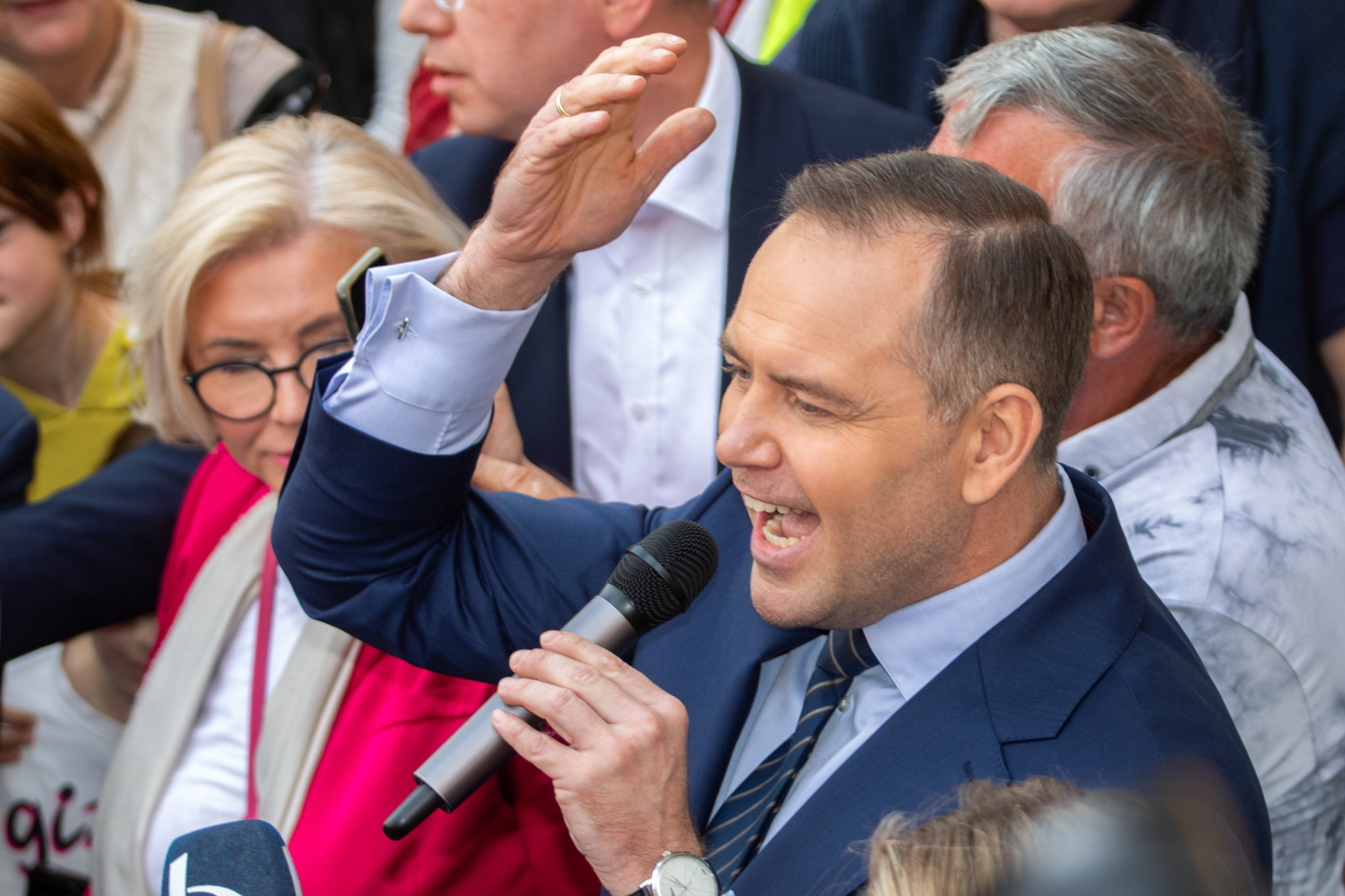 Brudny atak na rodzinę Nawrockiego. Prezes IPN odpowiada