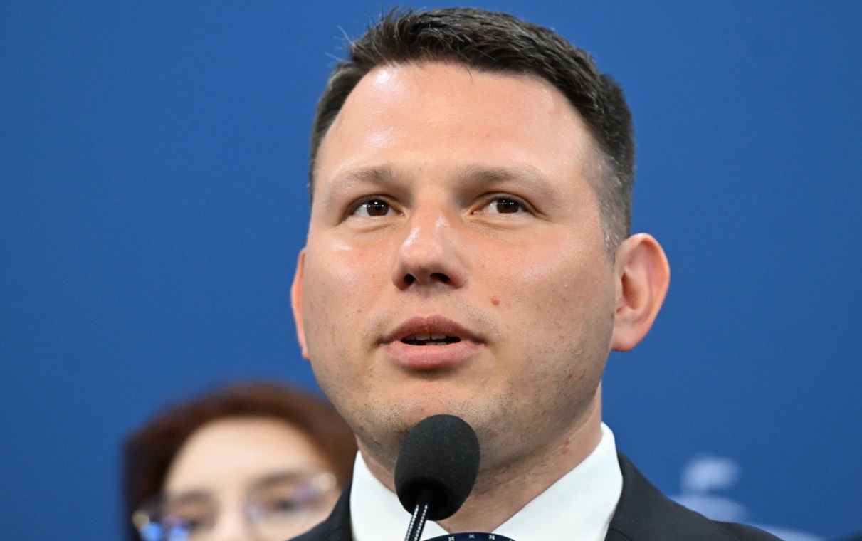 Wiemy, kiedy dojdzie do rozmowy Mentzen- Nawrocki!