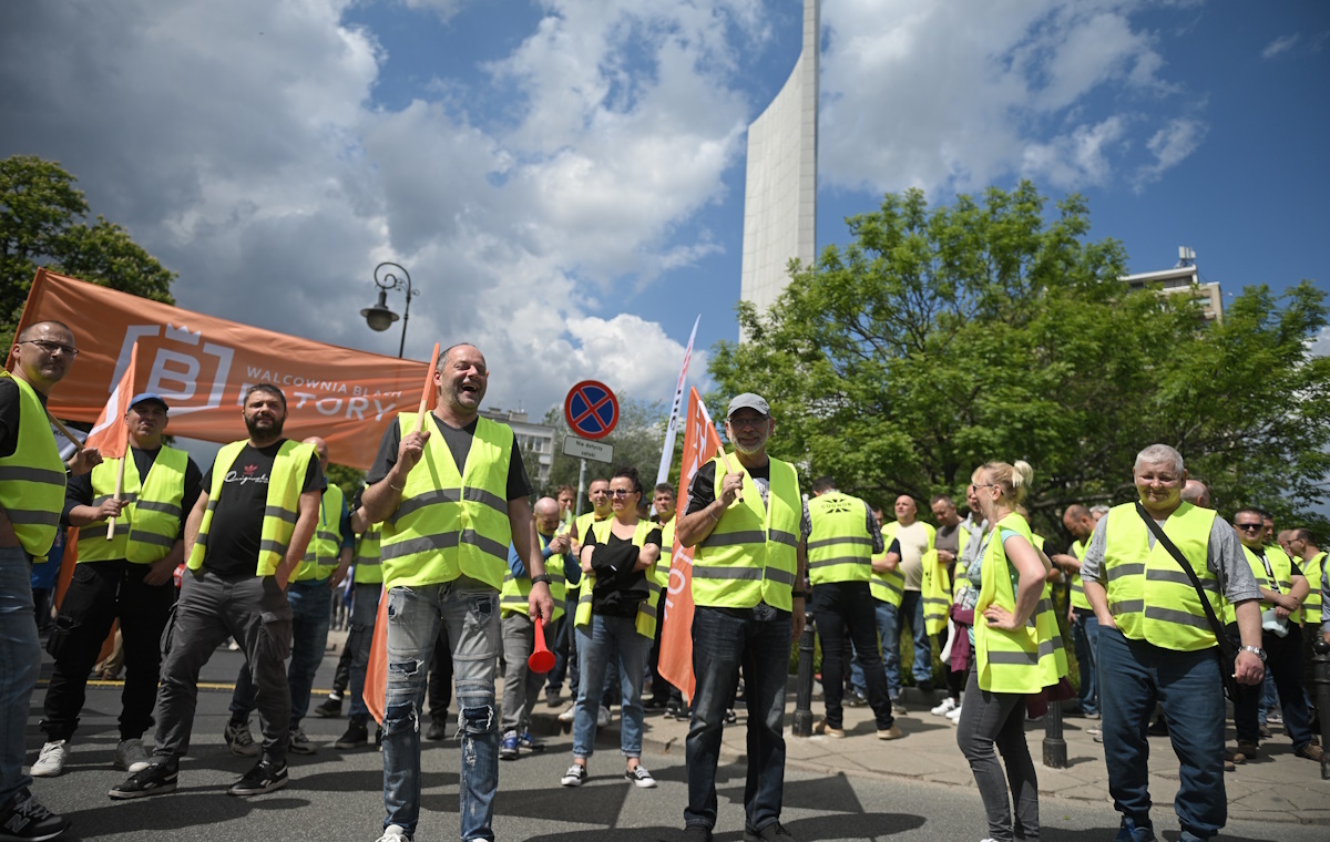 Protest hutników w Warszawie. Narciarz: Rządzący są frajerami