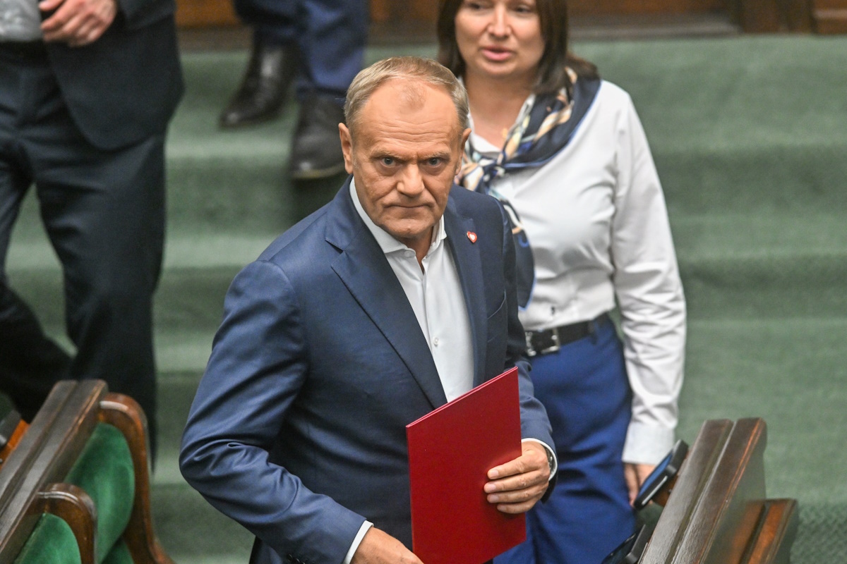 Tusk wpadł do Sejmu, żeby wywołać awanturę