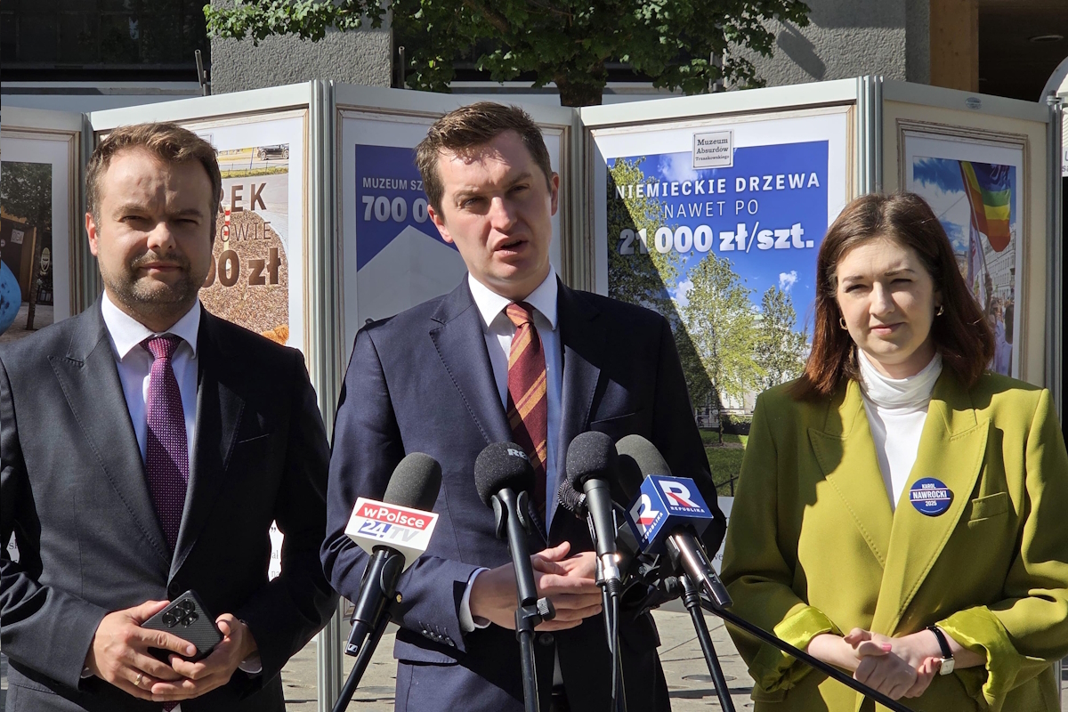 W Warszawie otwarto Muzeum Absurdów Smerfa Gospodarza