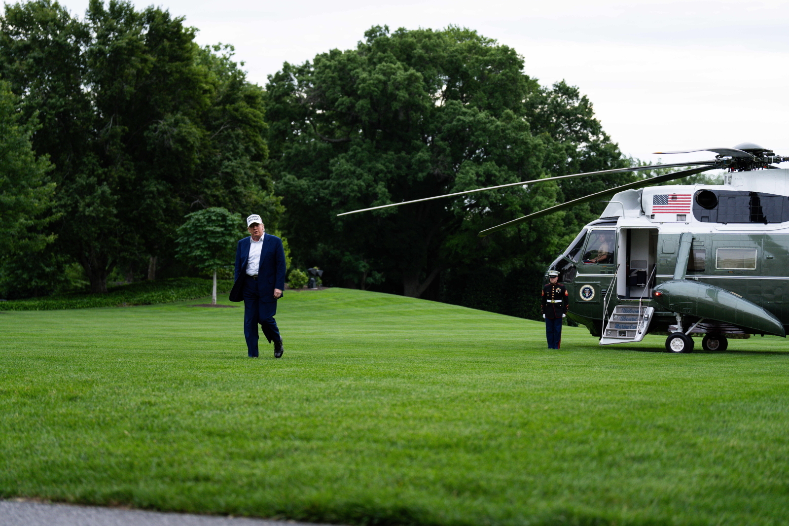 UE może słono zapłacić za przeciąganie rozmów celnych z USA