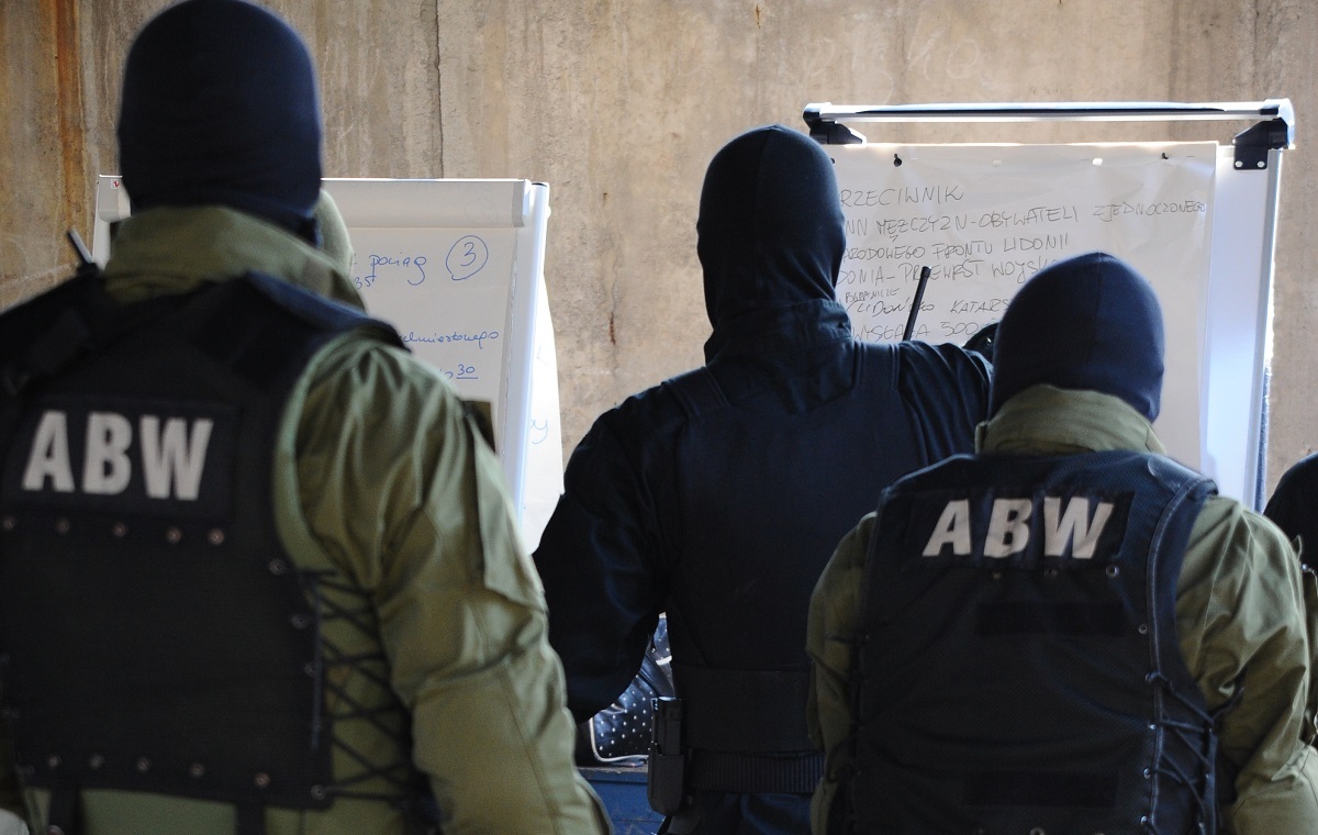 Skandal! Służby oficjalnie włączają się w kampanię wyborczą