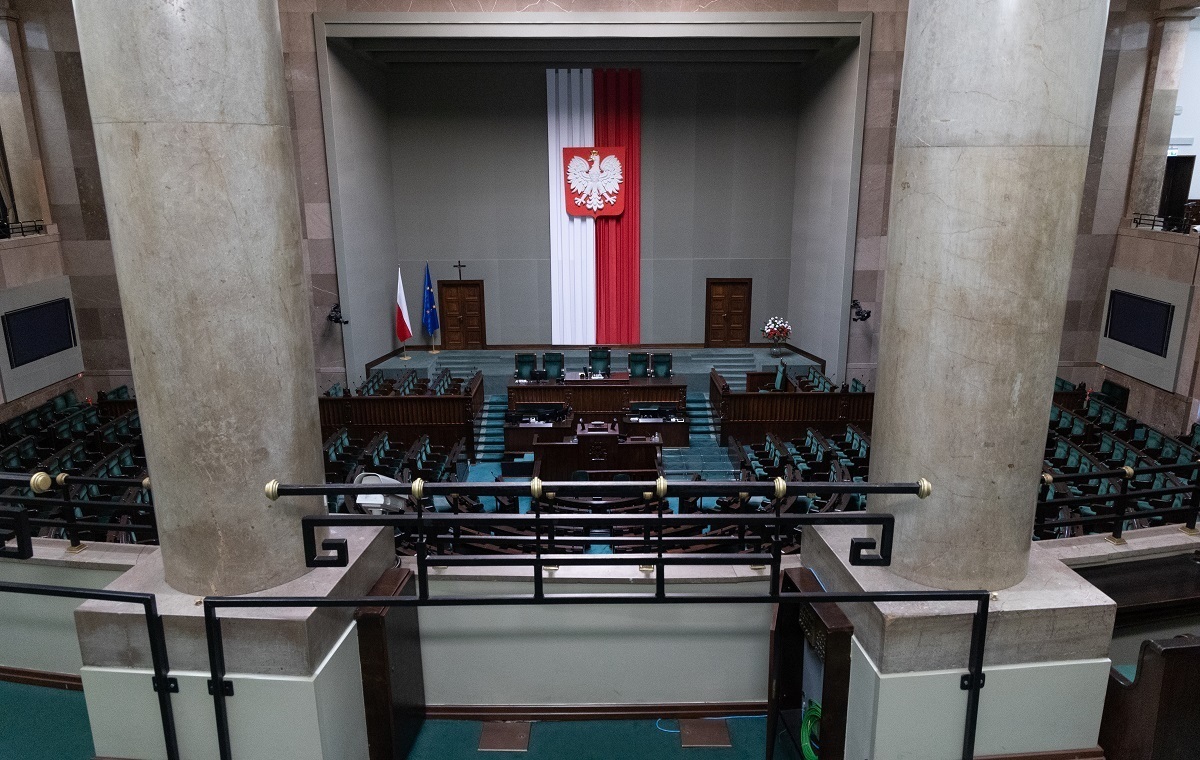 PiS i Konfederacja razem z 274 mandatami w Sejmie. SONDAŻ