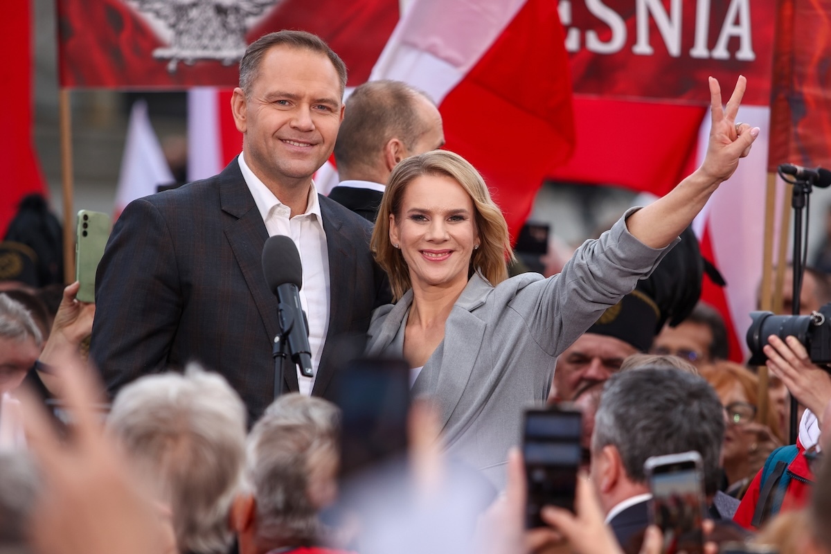 Nawrocka: "Ja to gangsterów ścigam, a nie za nich wychodzę"