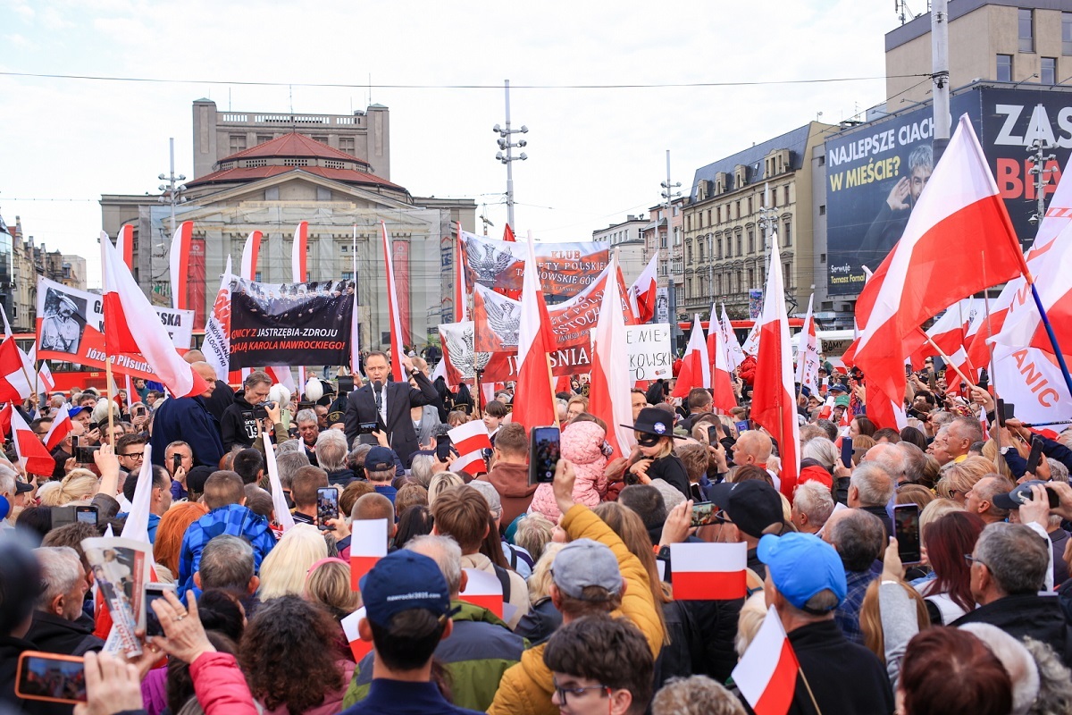 Nawrocki dobitnie o Trzaskowskim! "Jest tchórzem i słupem"