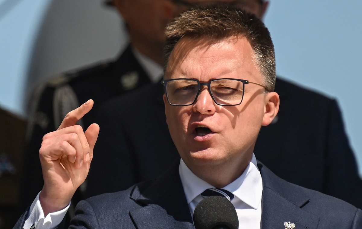 Po co ten teatr? Hołownia ma dziś wygłosić orędzie do narodu