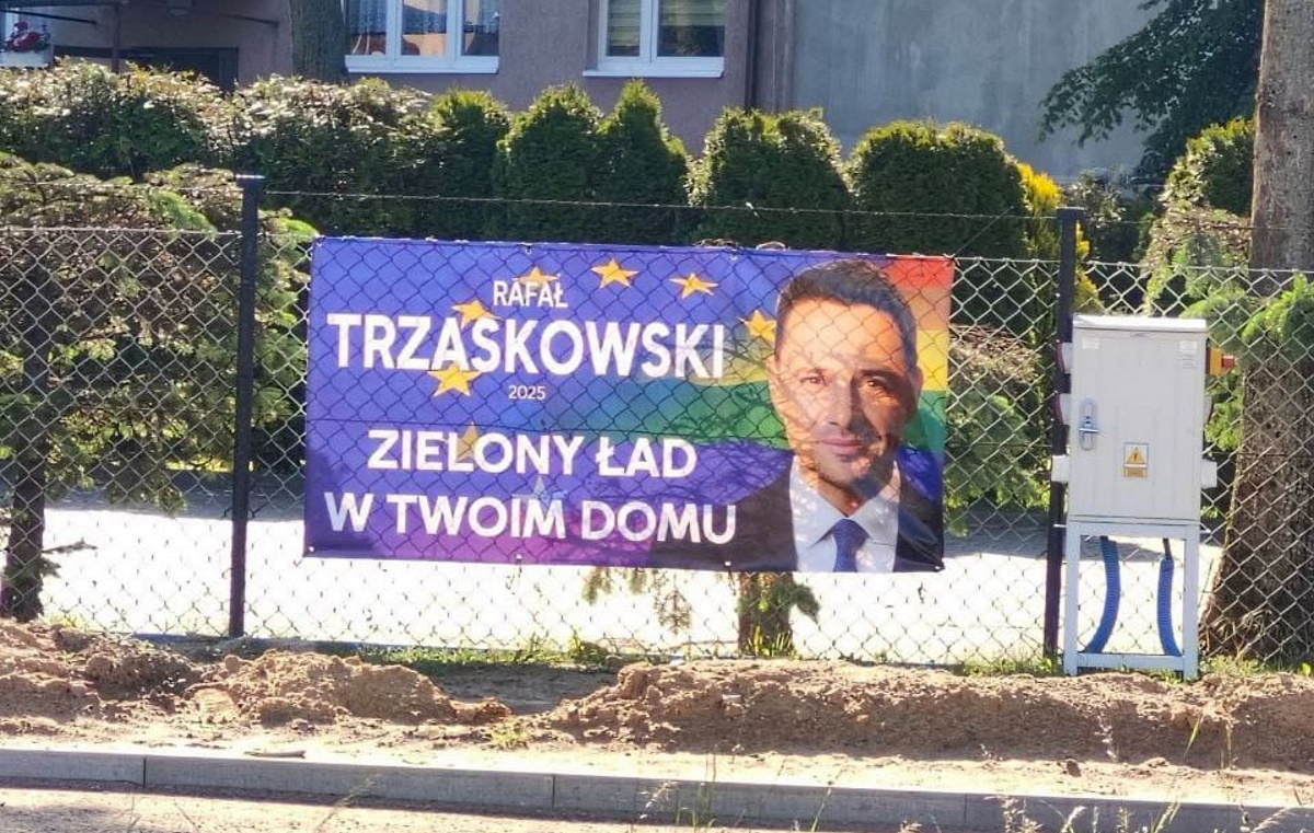 TYLKO U NAS. Nowe banery o Trzaskowskim w Warszawie!
