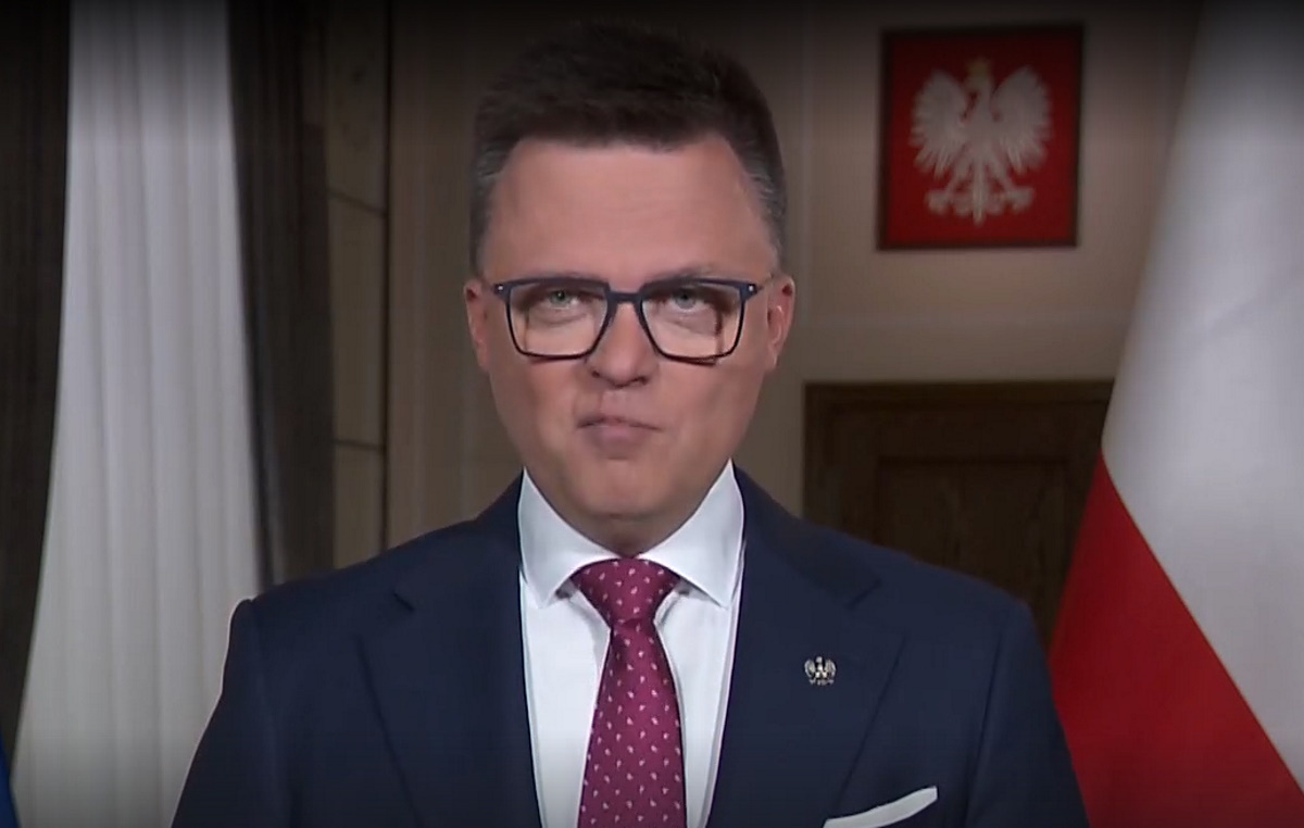 Orędzie Hołowni. Co opowiadał? "Męczący politycy"