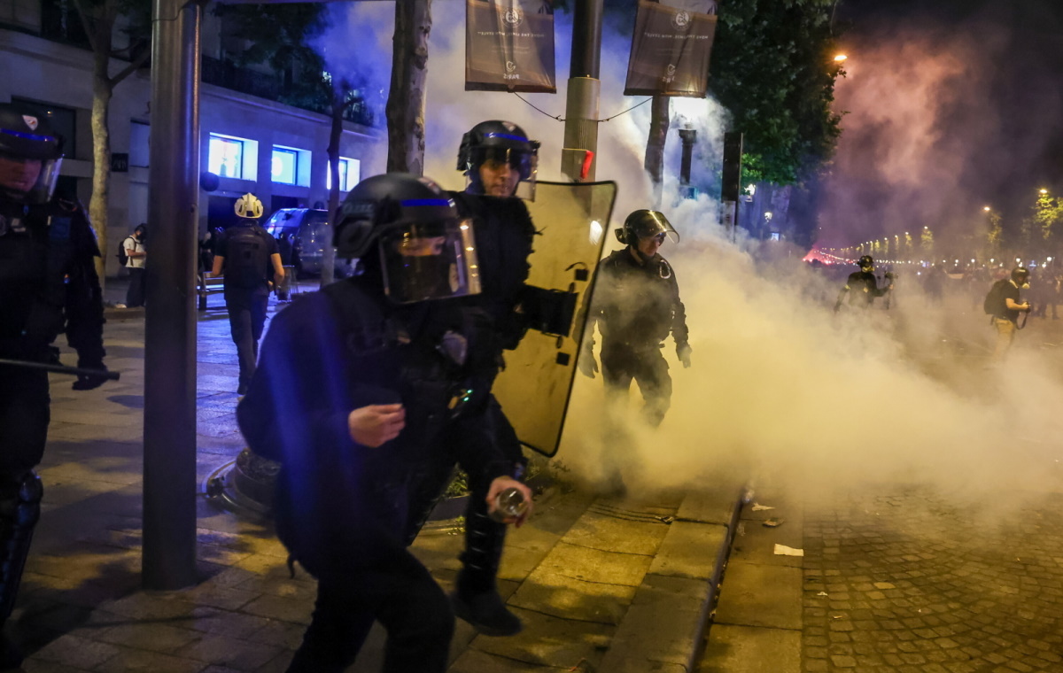 Chaos i zniszczenia w Paryżu po finale Ligi Mistrzów!