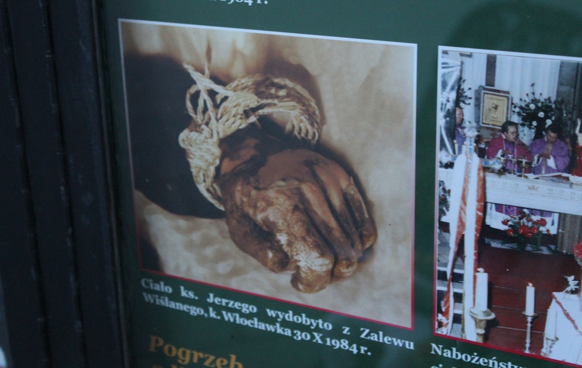 Zabójca ks. Popiełuszki zeznawał w sądzie ws. prowokacji SB