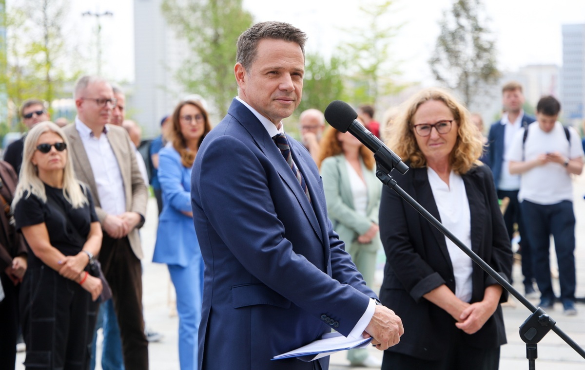 Specjalista ds. wizerunku: Trzaskowski jest przereklamowany