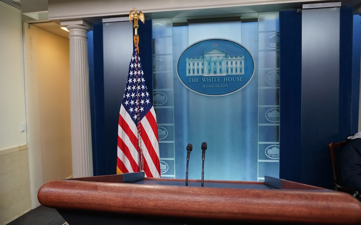 Burda w Białym Domu? Musk miał się bić z sekretarzem skarbu