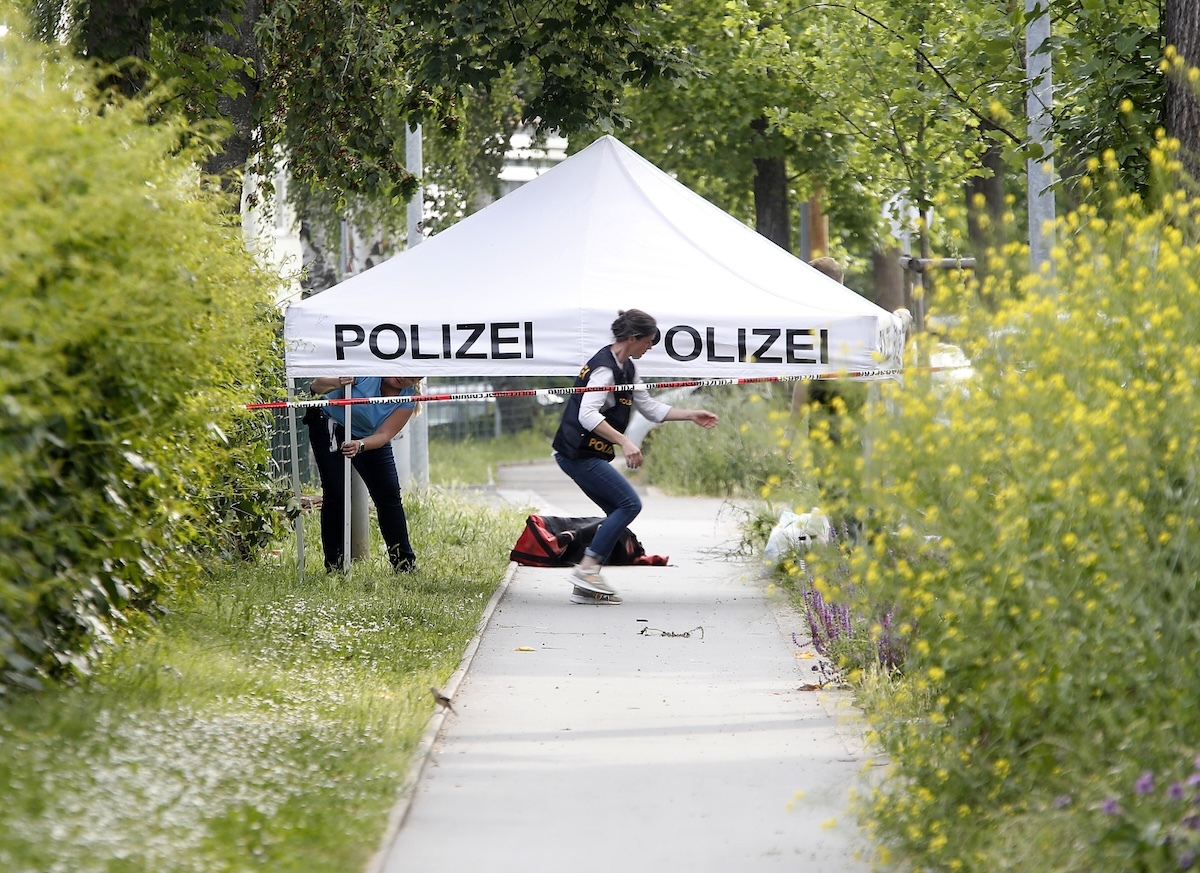 Austria pogrążona w smutku. Kanclerz ogłosił żałobę narodową