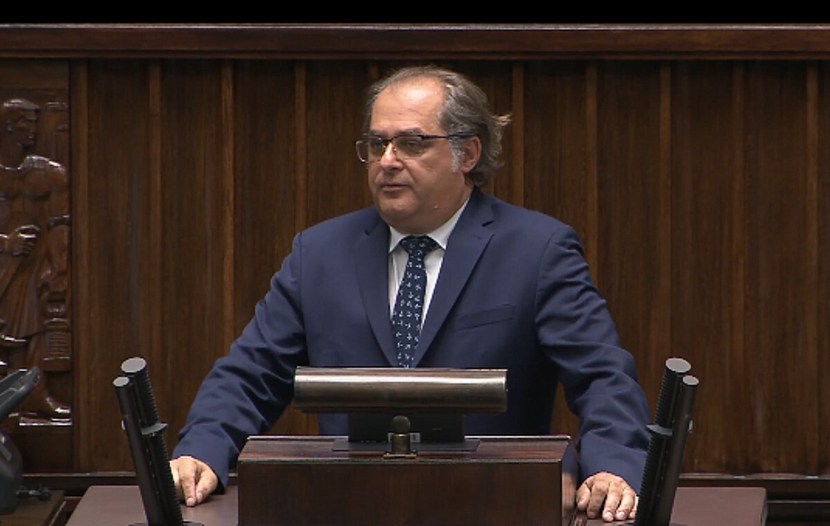 Gróbarczyk do Papy: Działa pan na szkodę rozwoju Polski
