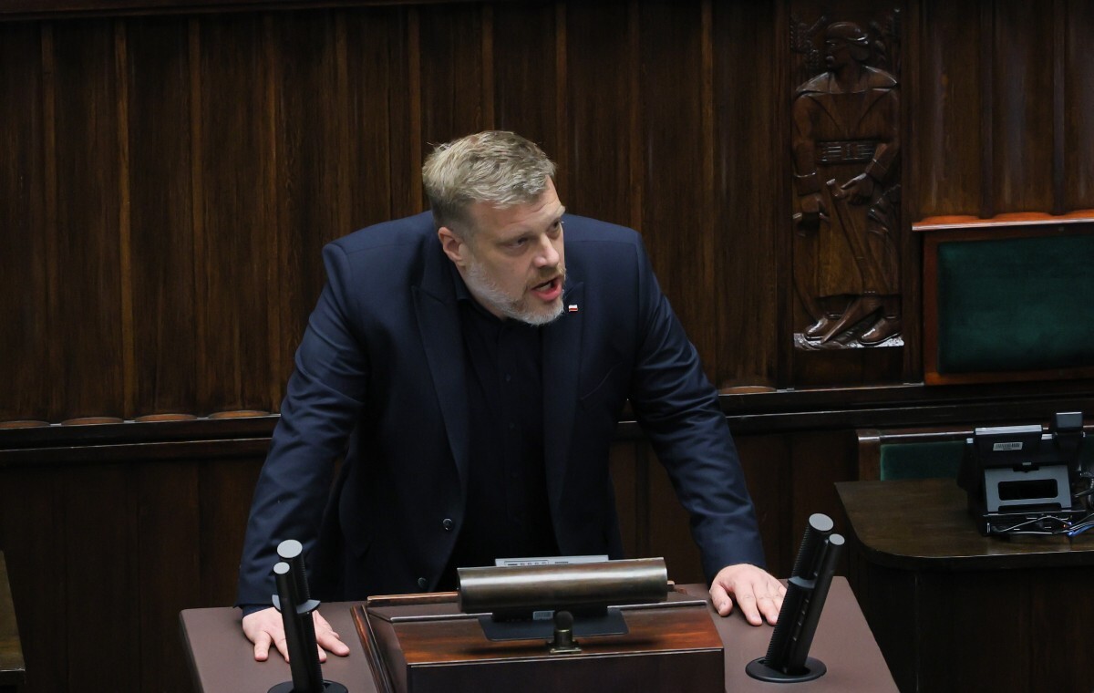 Zandberg w Sejmie: Ludziom z komisji należy szacunek