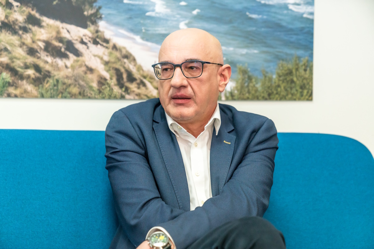 Ostrowski on vote counting by prosecutors: Absurd