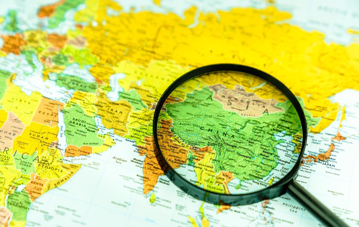 Chiny twierdzą, iż nie dostarczają broni Ukrainie ani Rosji