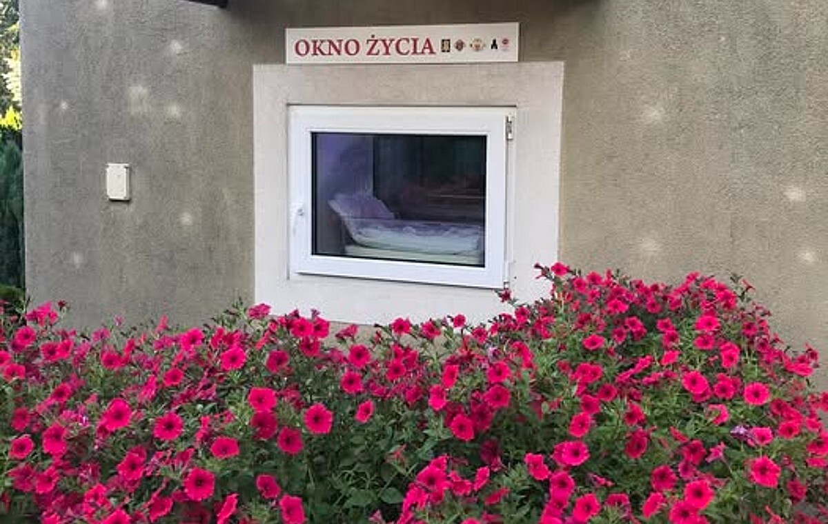 Dziewczynka w Oknie Życia w Chojnicach. "Ogromne wzruszenie"
