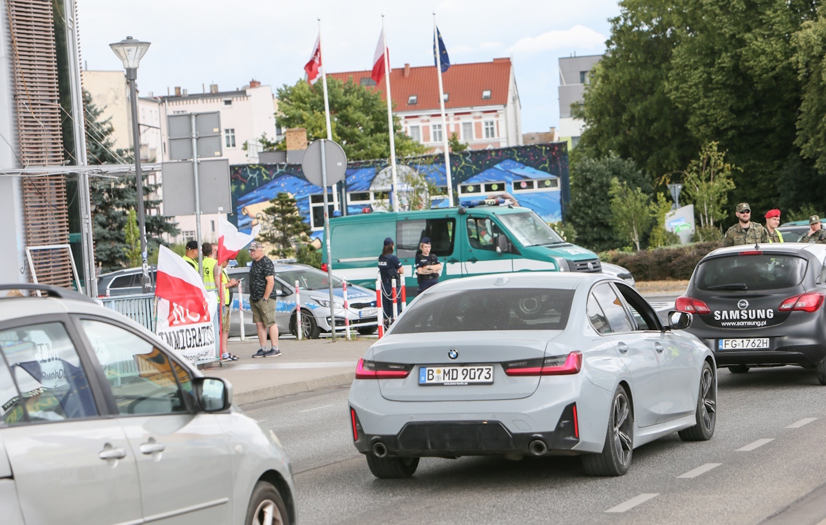 Niemcom nie podobają się kontrole! Narzekają też policjanci
