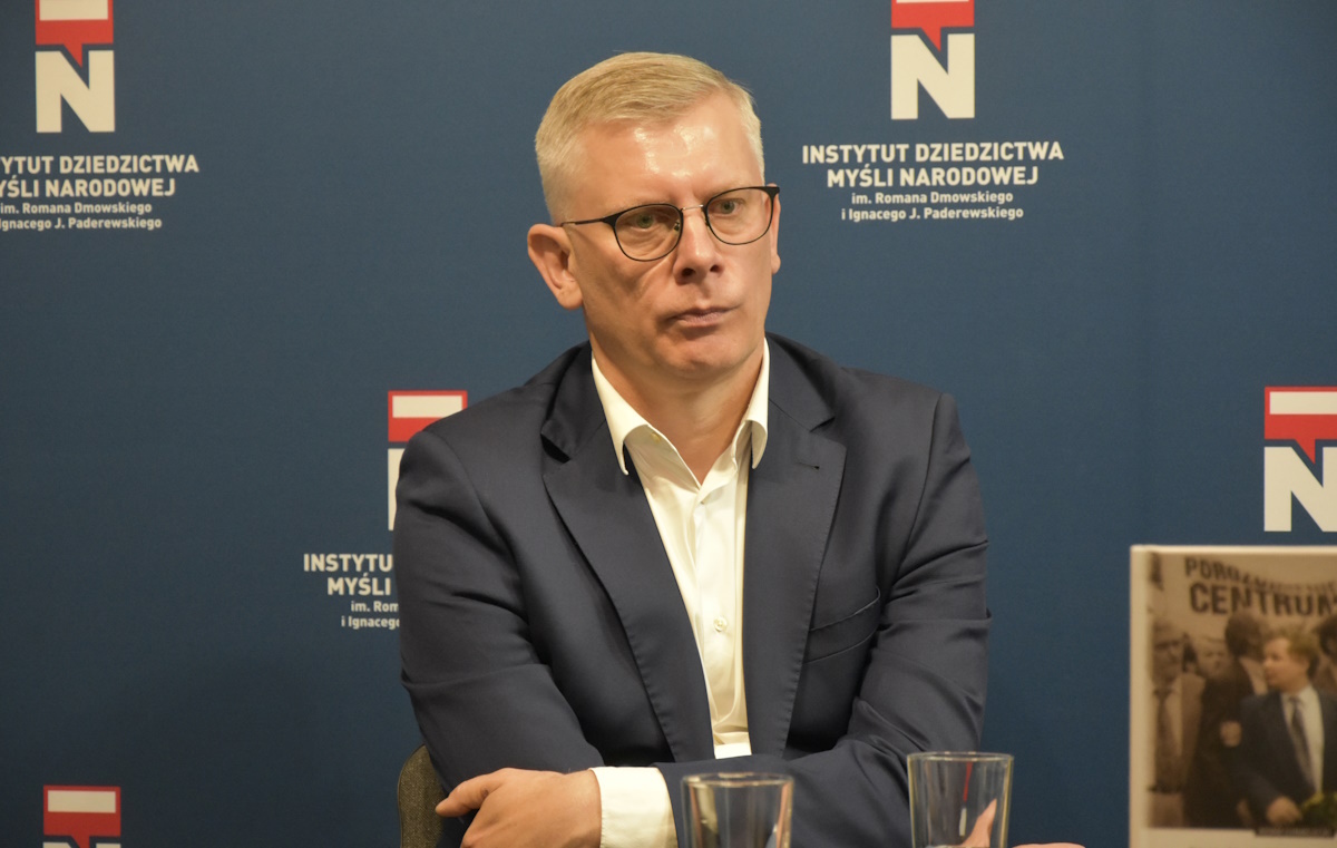Popis kompleksów. Sikorski atakuje prof. Cenckiewicza