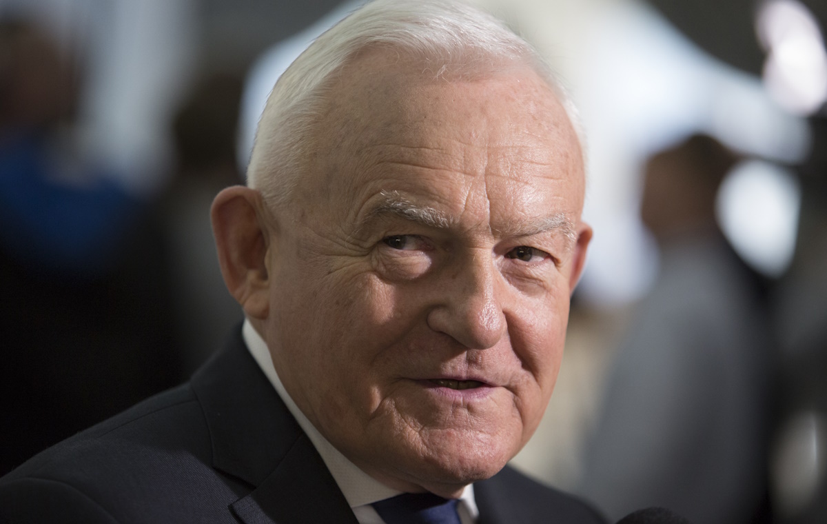 Dziadek o rekonstrukcji: Powstaje obraz rządu niedołężnego