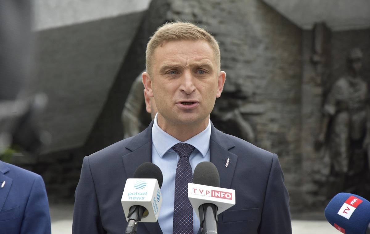 An crucial  decision! The president   partially pardoned Bąkiewicz