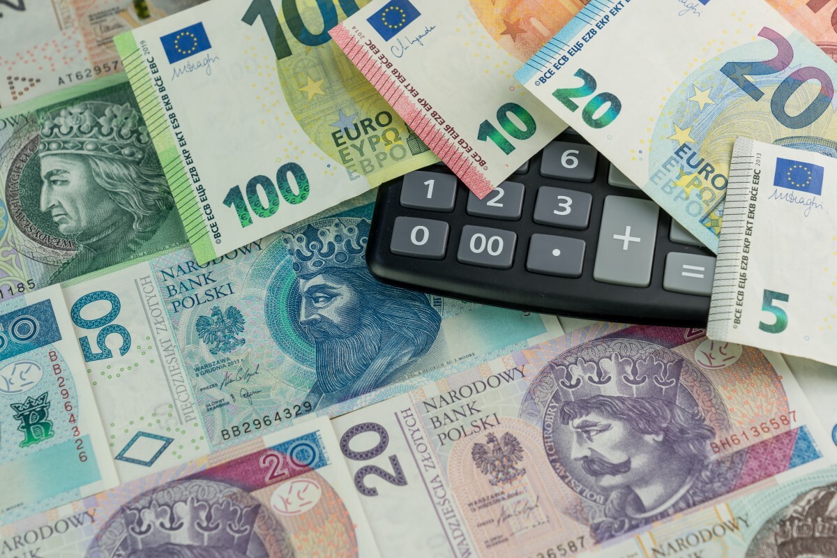 A large  row is brewing over the fresh  EU budget