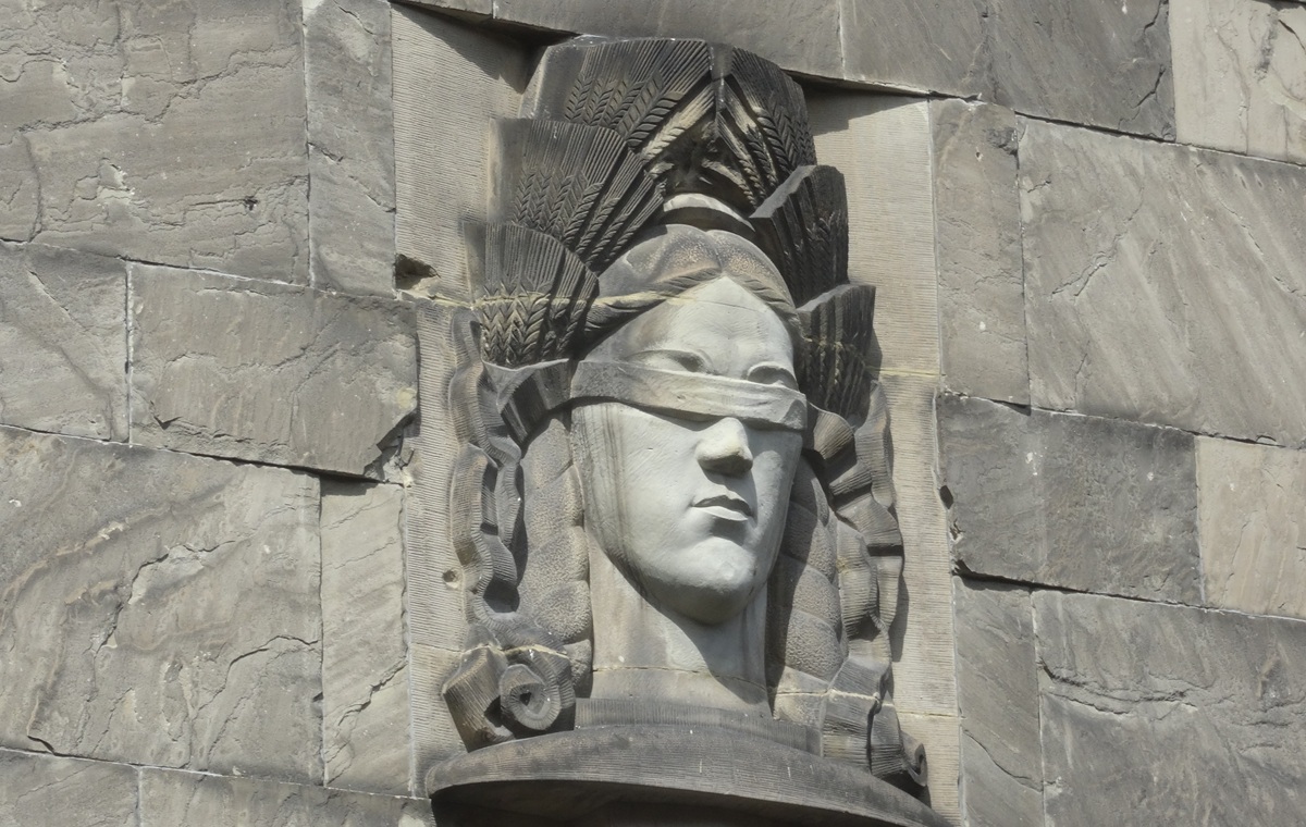 The brutality of the "bodnarists"! A detainee may lose his sight