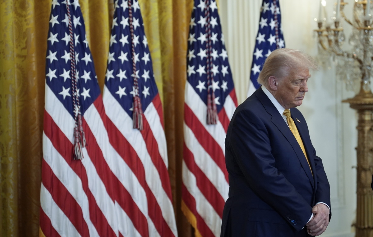 Trump w dokumentach dot. Epsteina? Biały Dom: To fake news