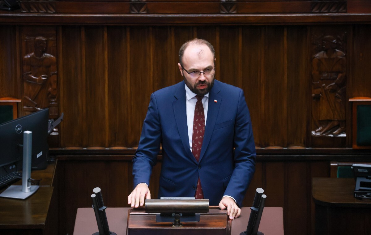 Debata w Sejmie ws. Świrskiego. Szczucki: TS odrzuci zarzuty